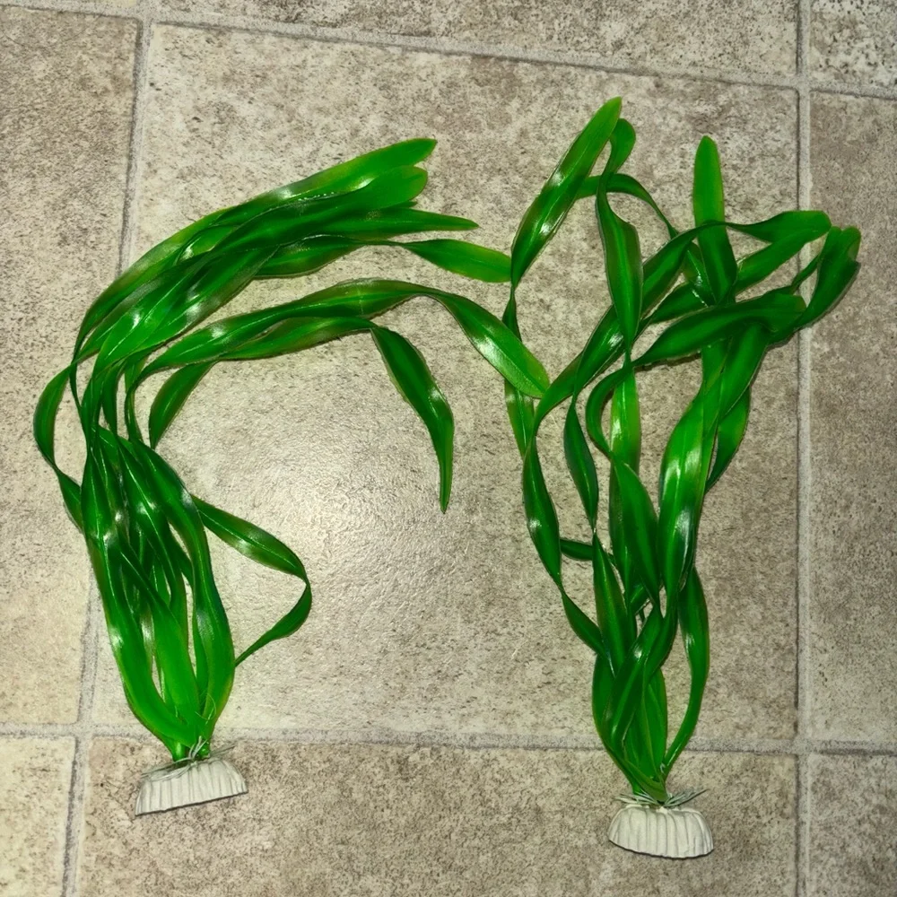 2 ceramic base green plastic plant 12”aquarium fish tank decor